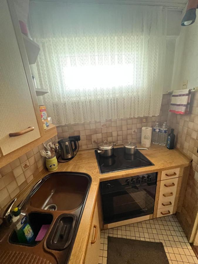 Schoene Ferienwohnung In Saarbrücken Exteriör bild