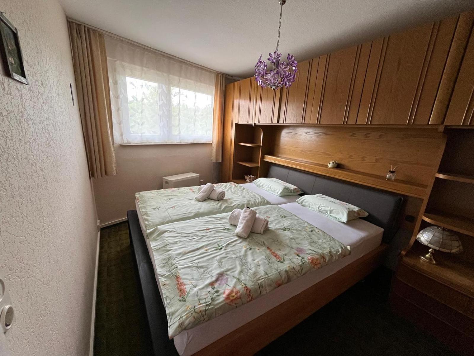 Schoene Ferienwohnung In Saarbrücken Exteriör bild