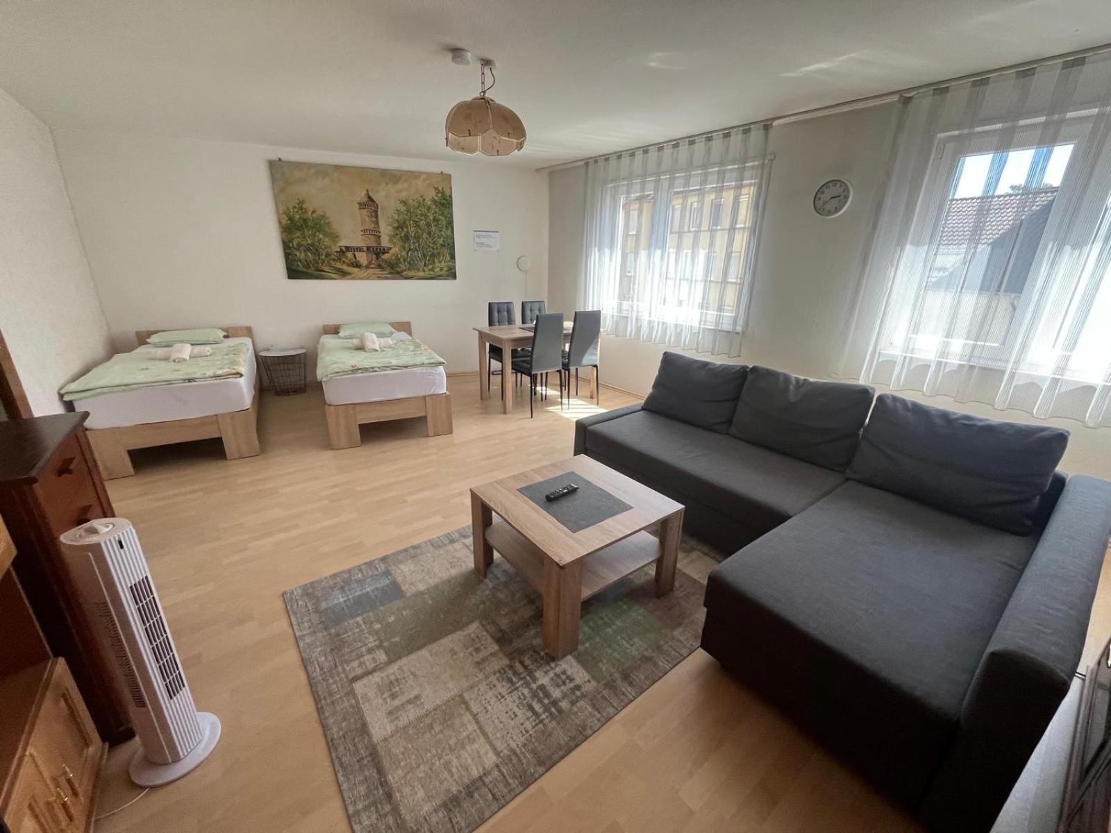 Schoene Ferienwohnung In Saarbrücken Exteriör bild