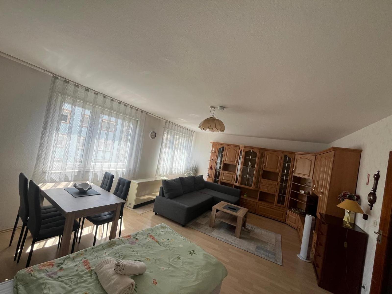 Schoene Ferienwohnung In Saarbrücken Exteriör bild