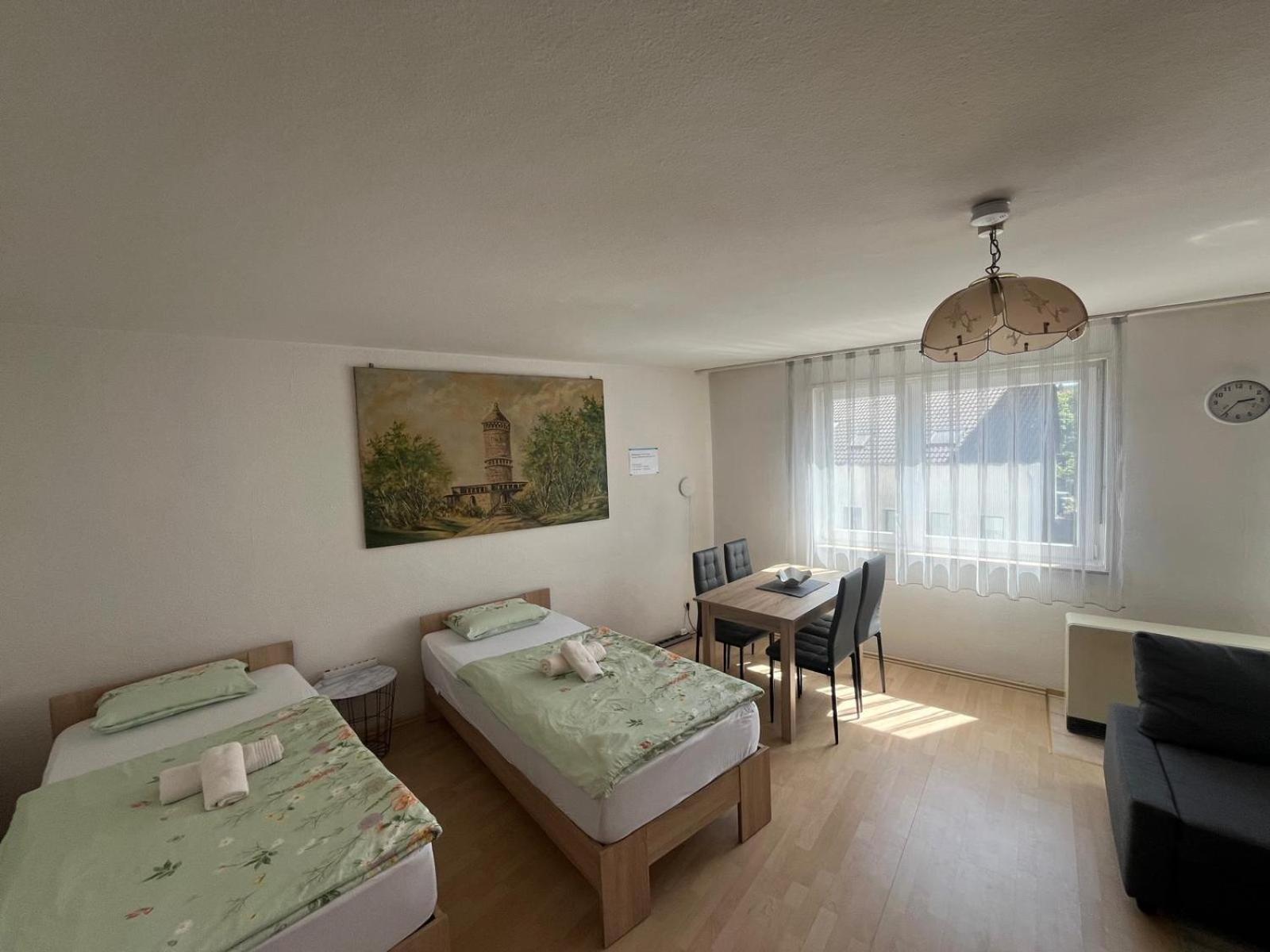 Schoene Ferienwohnung In Saarbrücken Exteriör bild